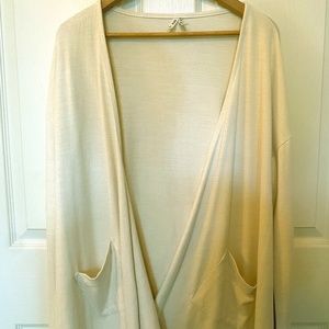 "Mudd" Brand Cream Cardigan